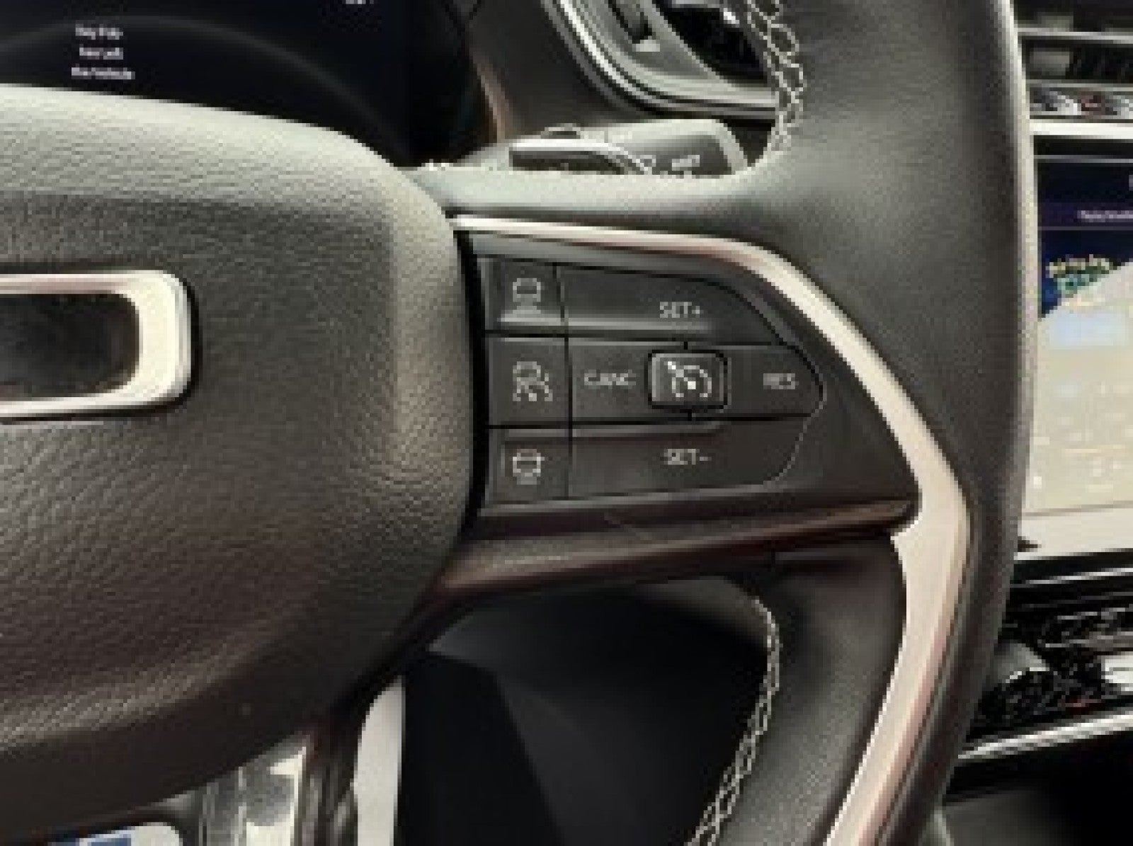 2022 Jeep Grand Cherokee Altitude