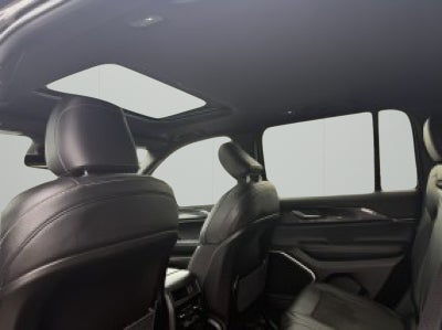 2022 Jeep Grand Cherokee Altitude