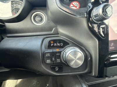 2025 RAM 1500 Laramie Crew Cab 4x4 5'7" Box