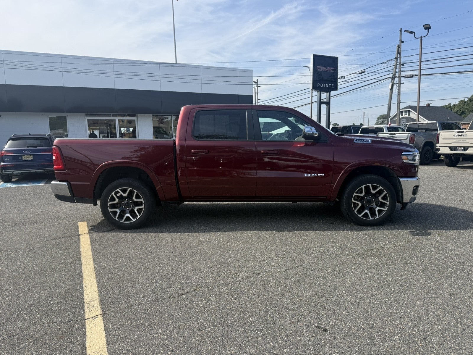 2025 RAM 1500 Laramie Crew Cab 4x4 5'7" Box