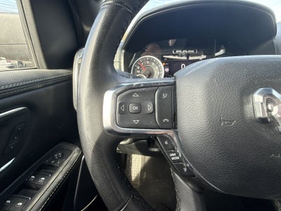 2025 RAM 1500 Laramie Crew Cab 4x4 5'7" Box