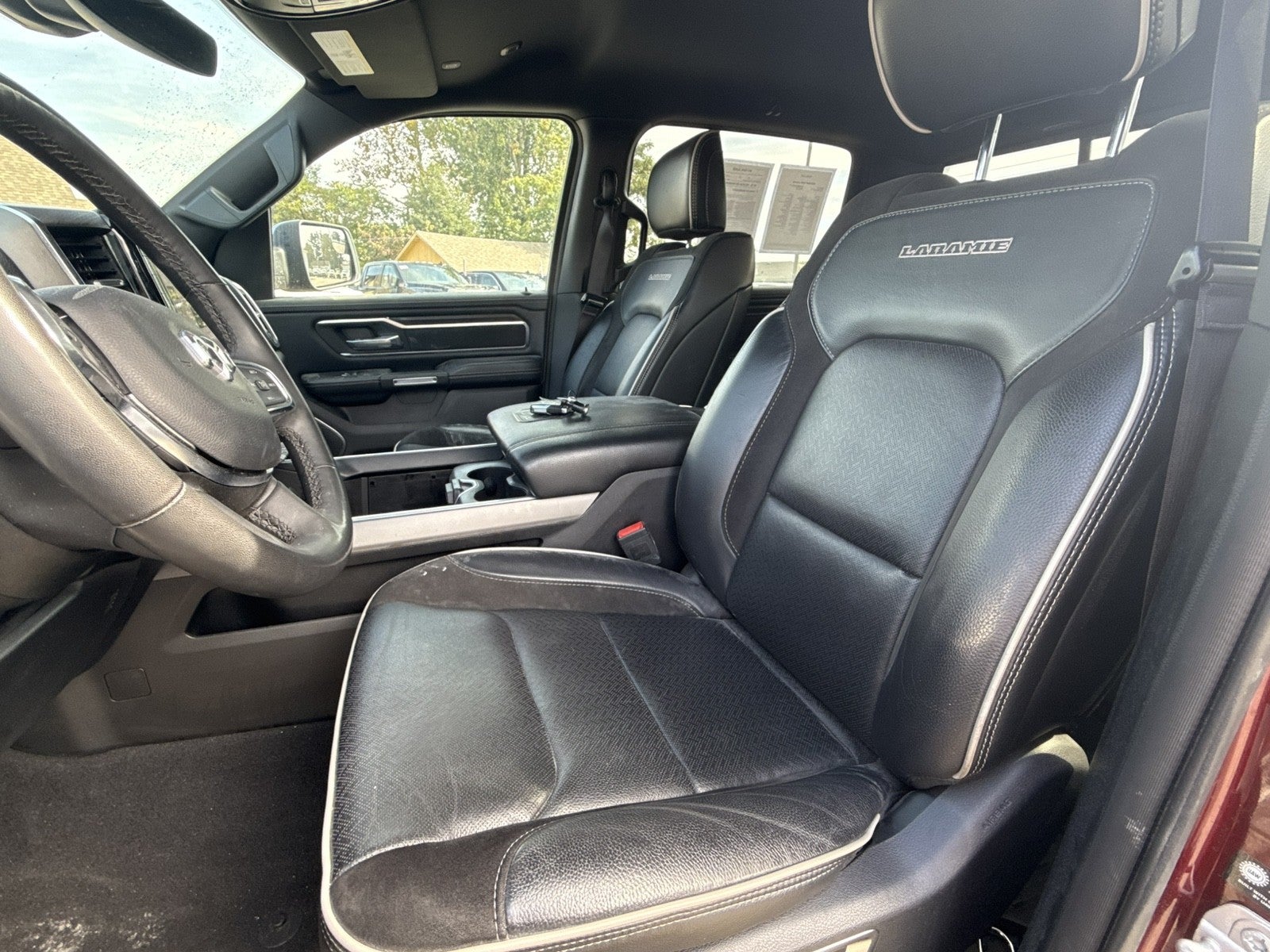 2025 RAM 1500 Laramie Crew Cab 4x4 5'7" Box