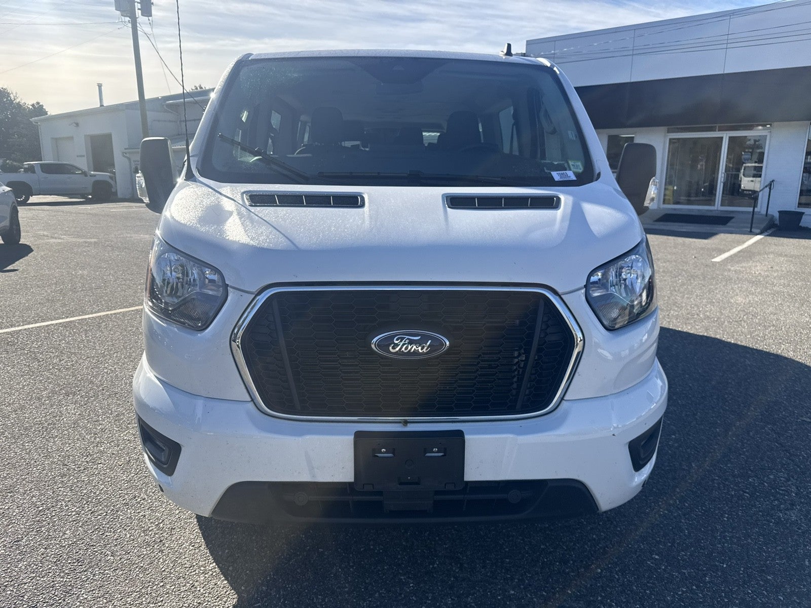2025 Ford Transit Passenger Wagon XL