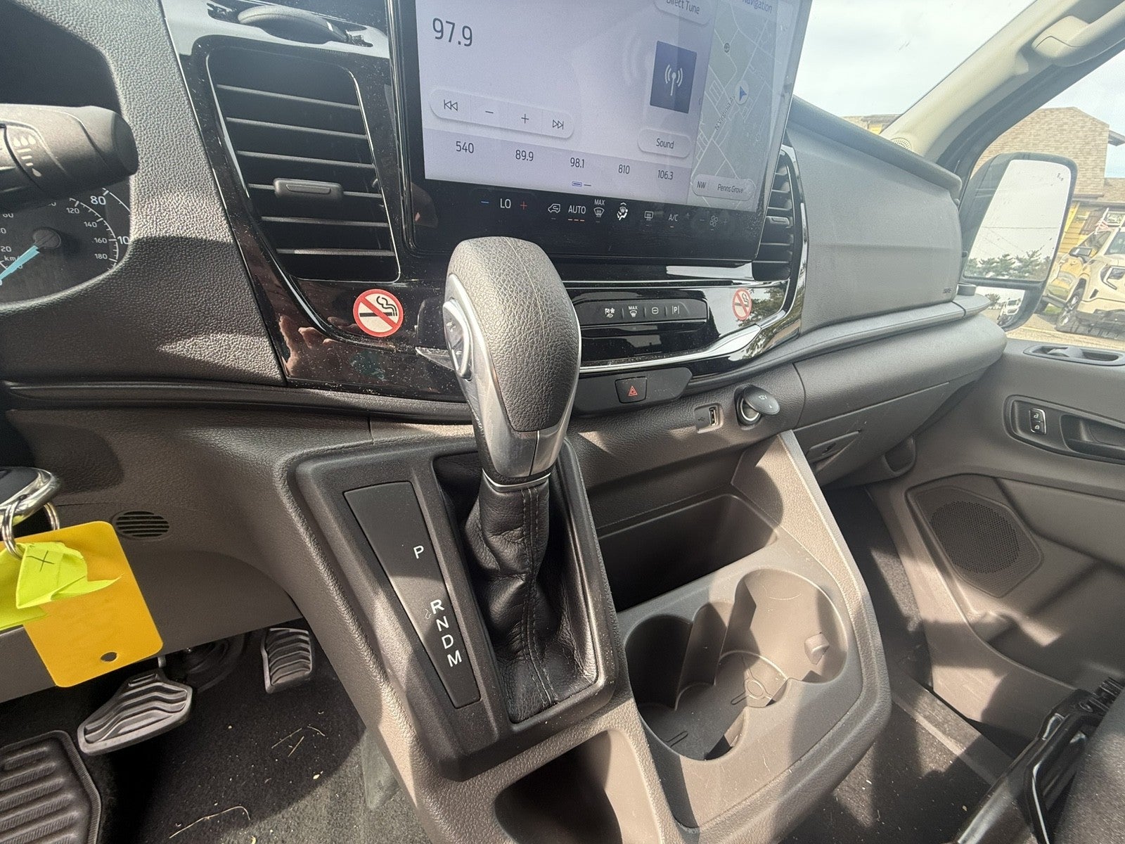 2025 Ford Transit Passenger Wagon XL