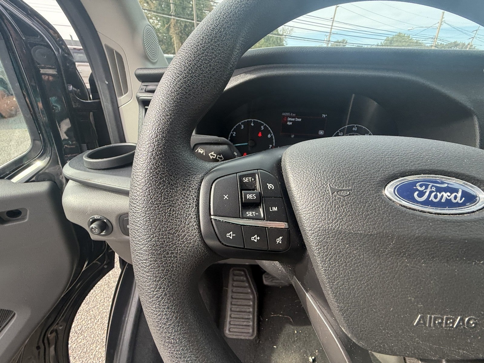 2025 Ford Transit Passenger Wagon XL