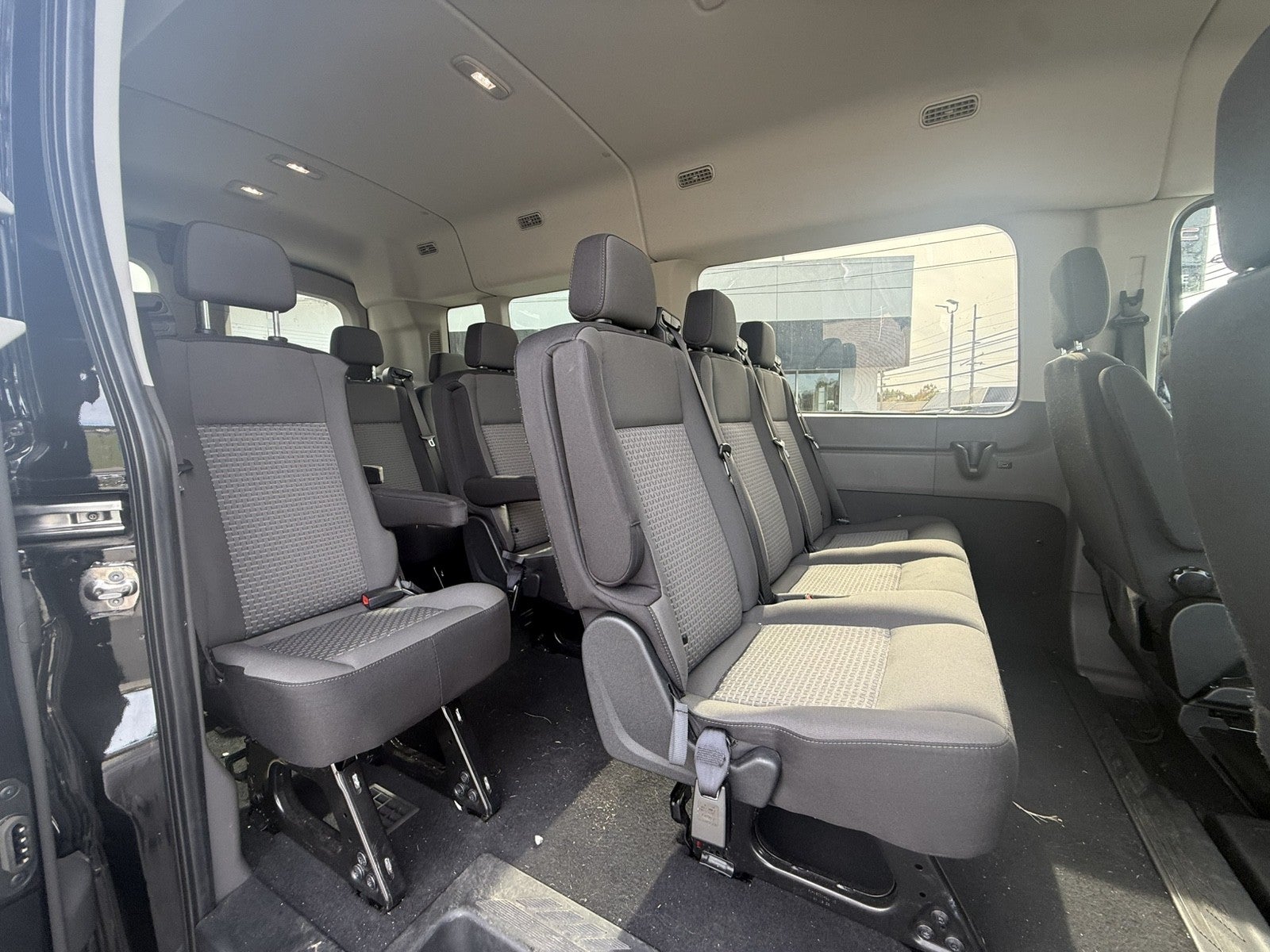 2025 Ford Transit Passenger Wagon XL