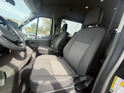 2025 Ford Transit Passenger Wagon XL
