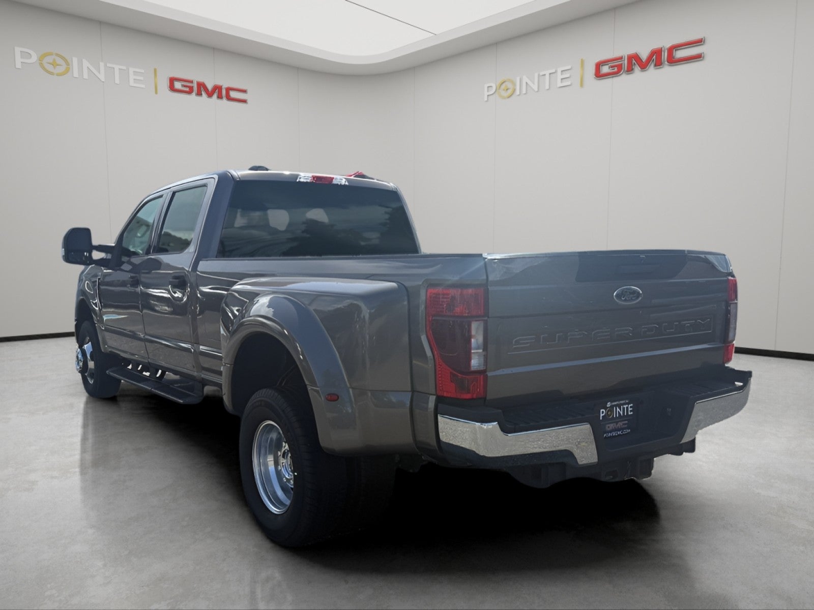 2022 Ford Super Duty F-350 DRW XL