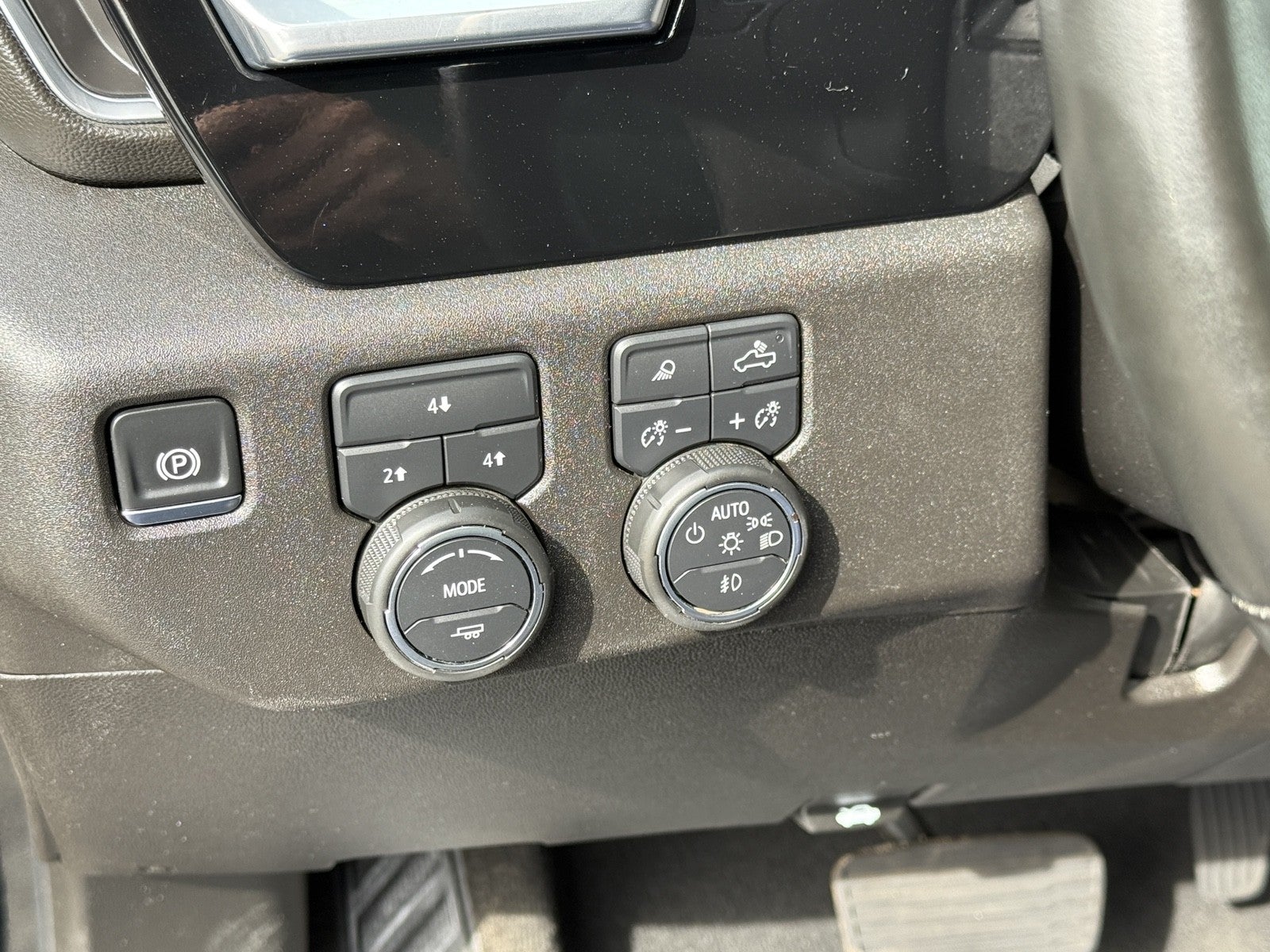 2025 Chevrolet Silverado 3500 HD LT DRW