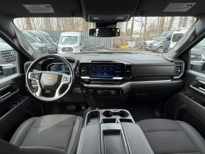 2025 Chevrolet Silverado 3500 HD LT DRW