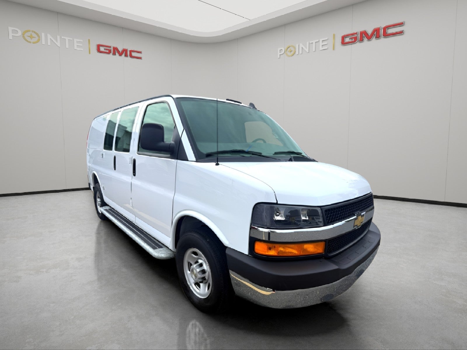2024 Chevrolet Express Cargo 2500 WT