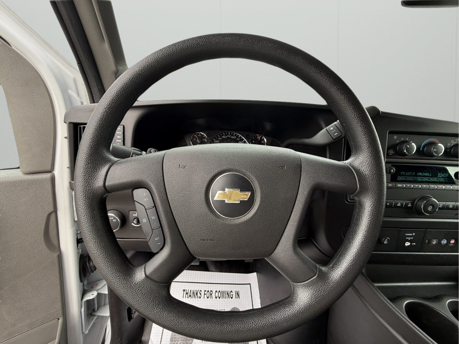 2024 Chevrolet Express Cargo 2500 WT