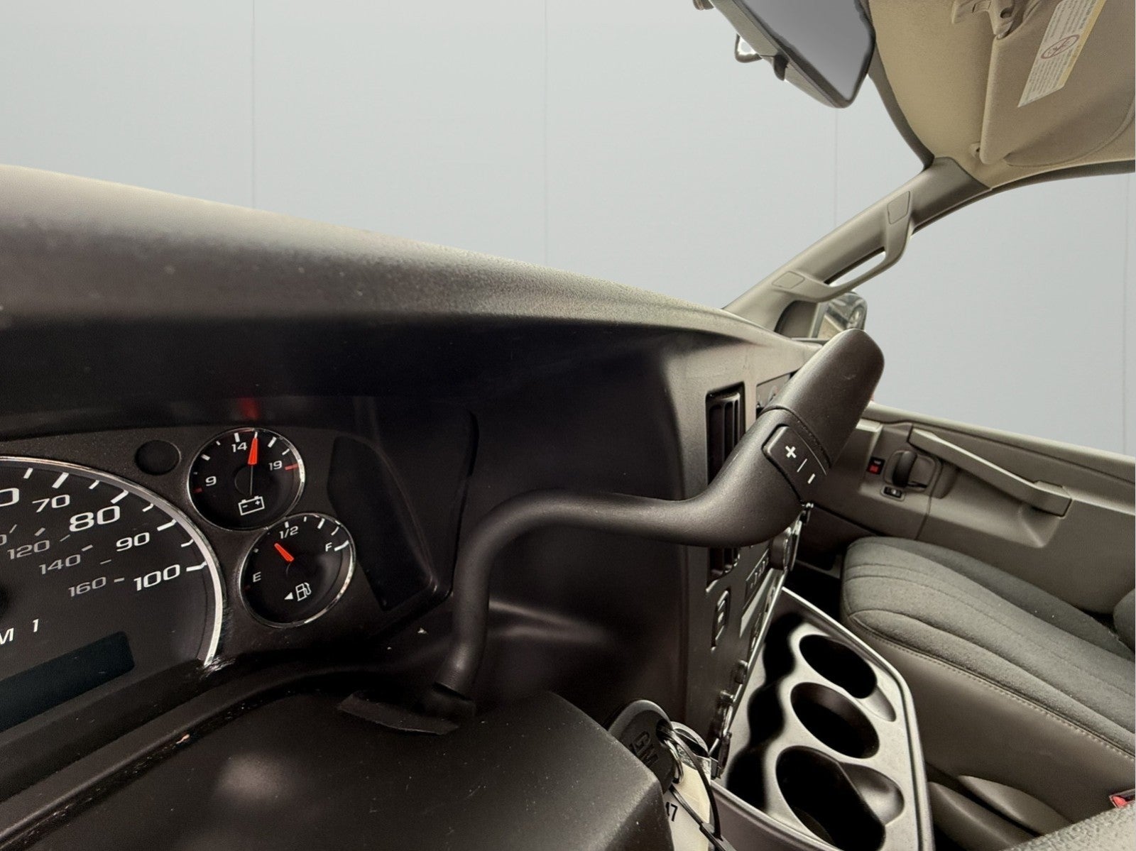 2024 Chevrolet Express Cargo 2500 WT