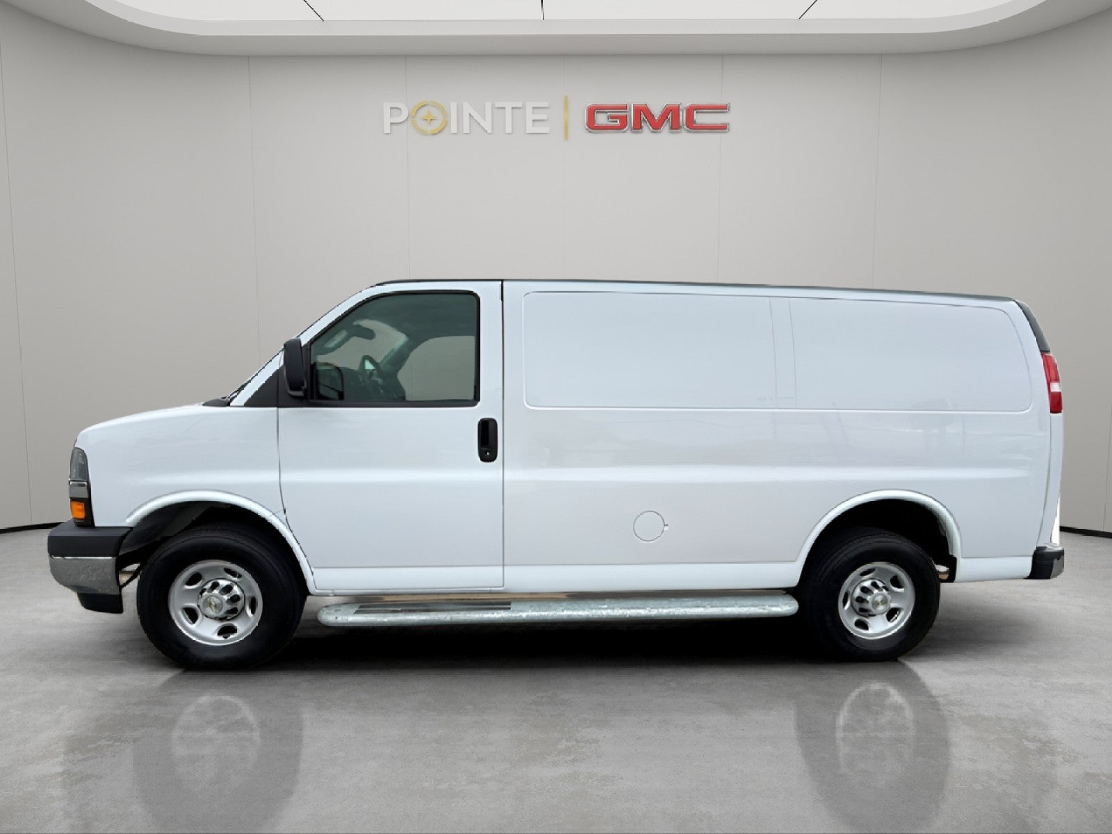 2024 Chevrolet Express Cargo 2500 WT