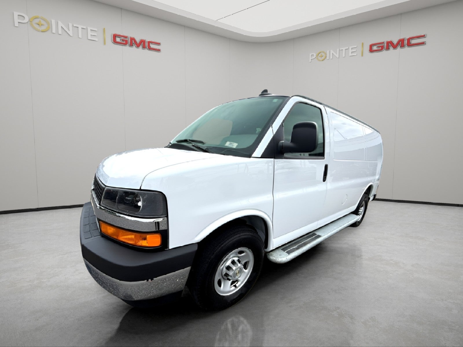 2024 Chevrolet Express Cargo 2500 WT