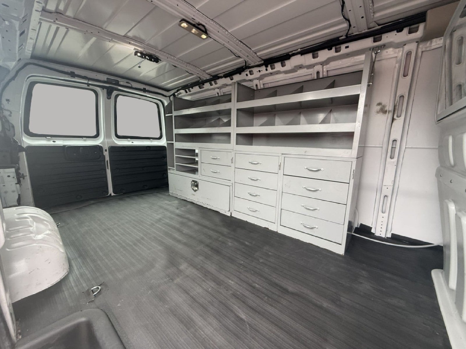 2021 Chevrolet Express Cargo 2500 WT