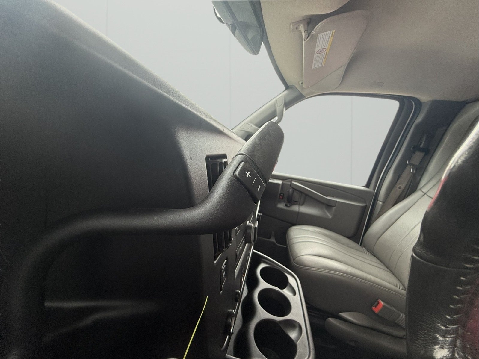 2021 Chevrolet Express Cargo 2500 WT