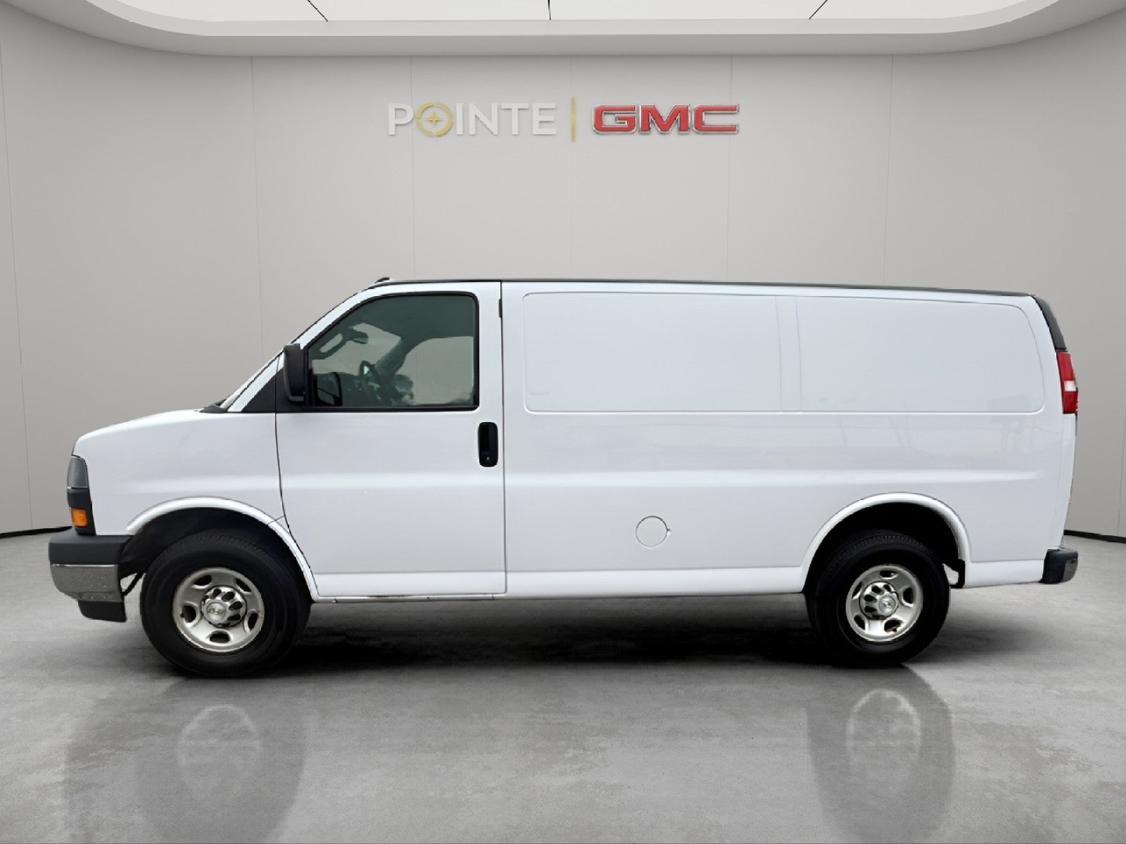 2021 Chevrolet Express Cargo 2500 WT