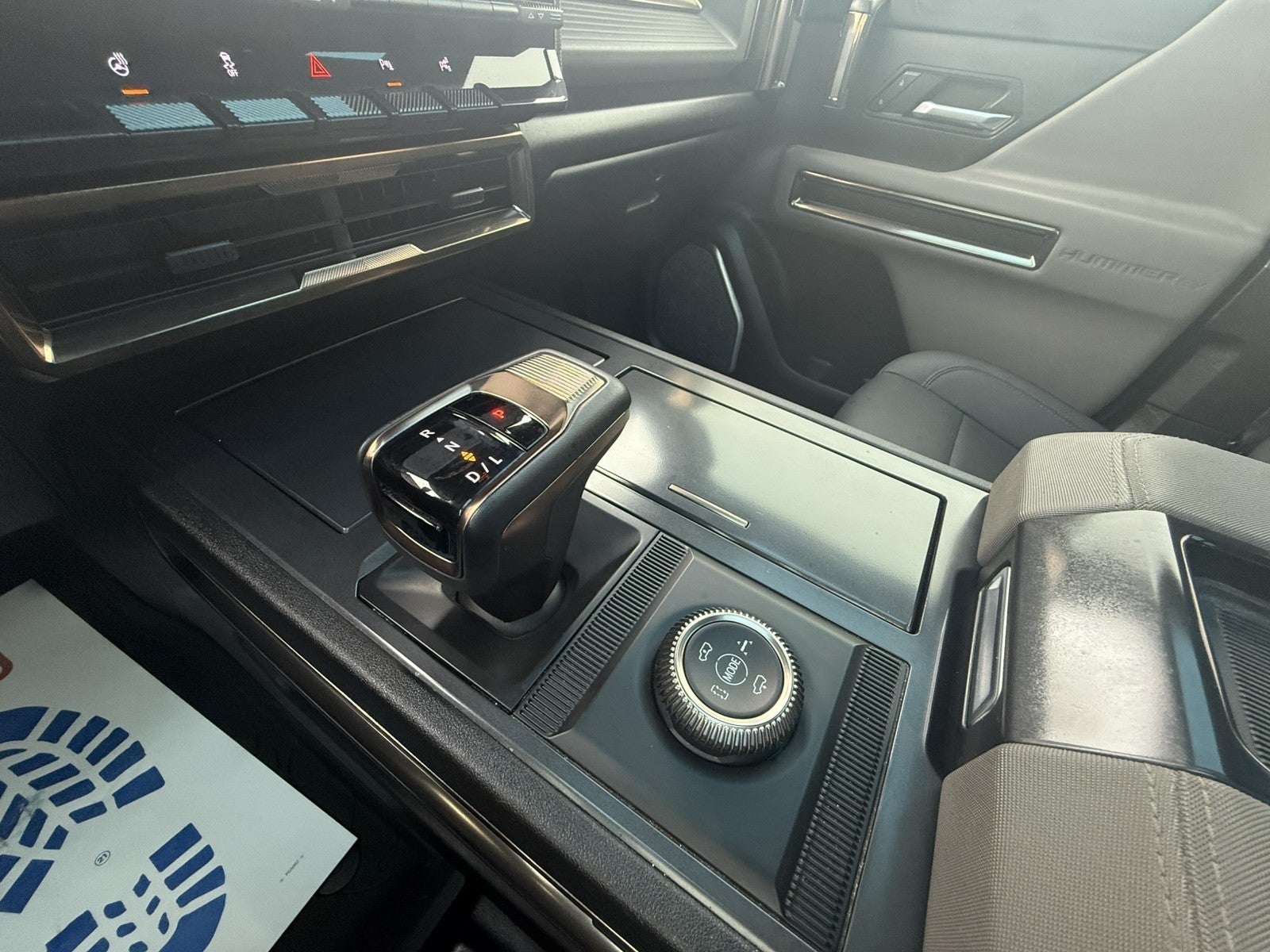 2024 GMC HUMMER EV SUV 3X