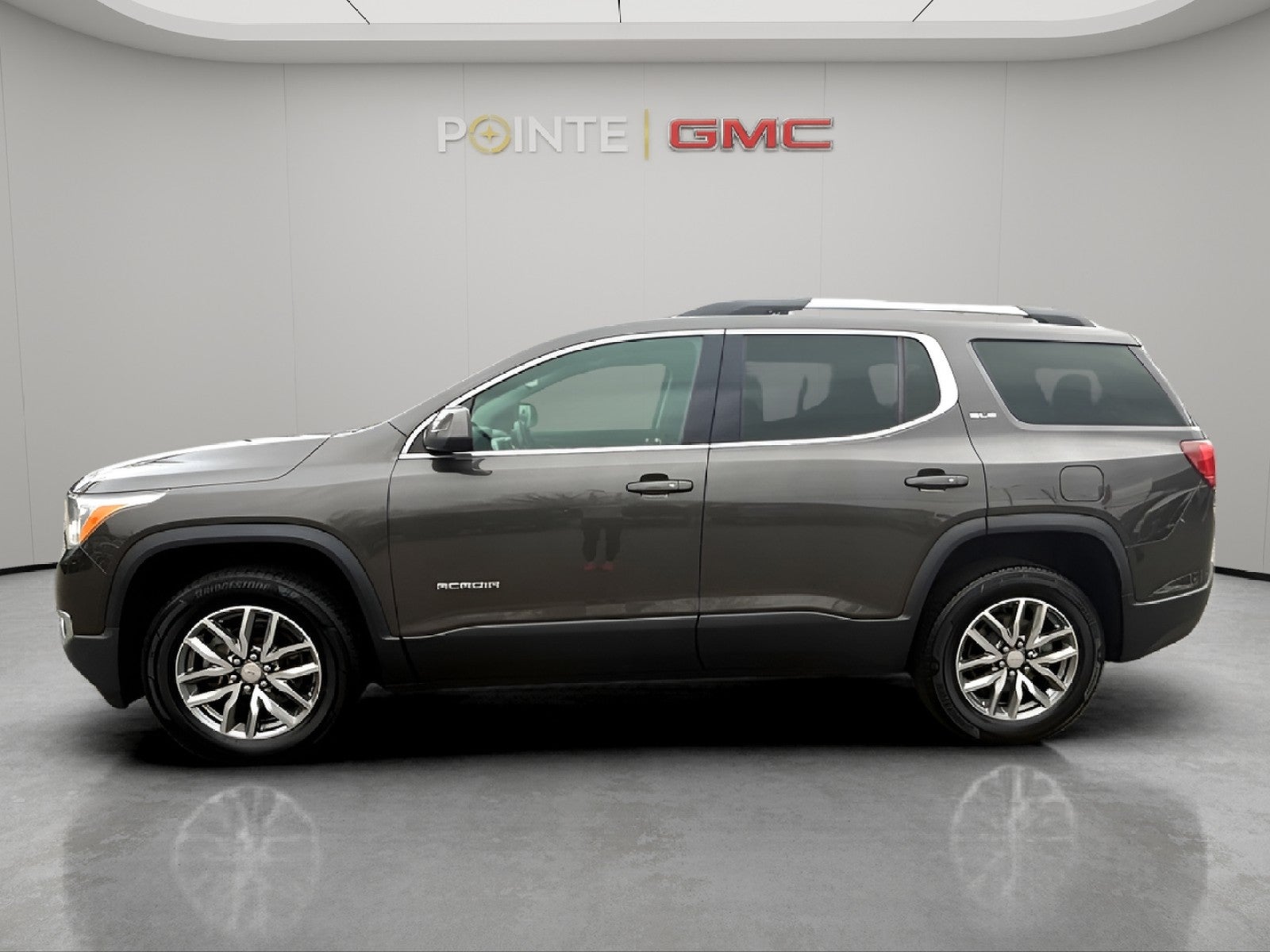 2019 GMC Acadia SLE