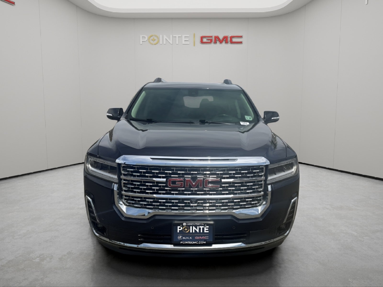 2022 GMC Acadia Denali