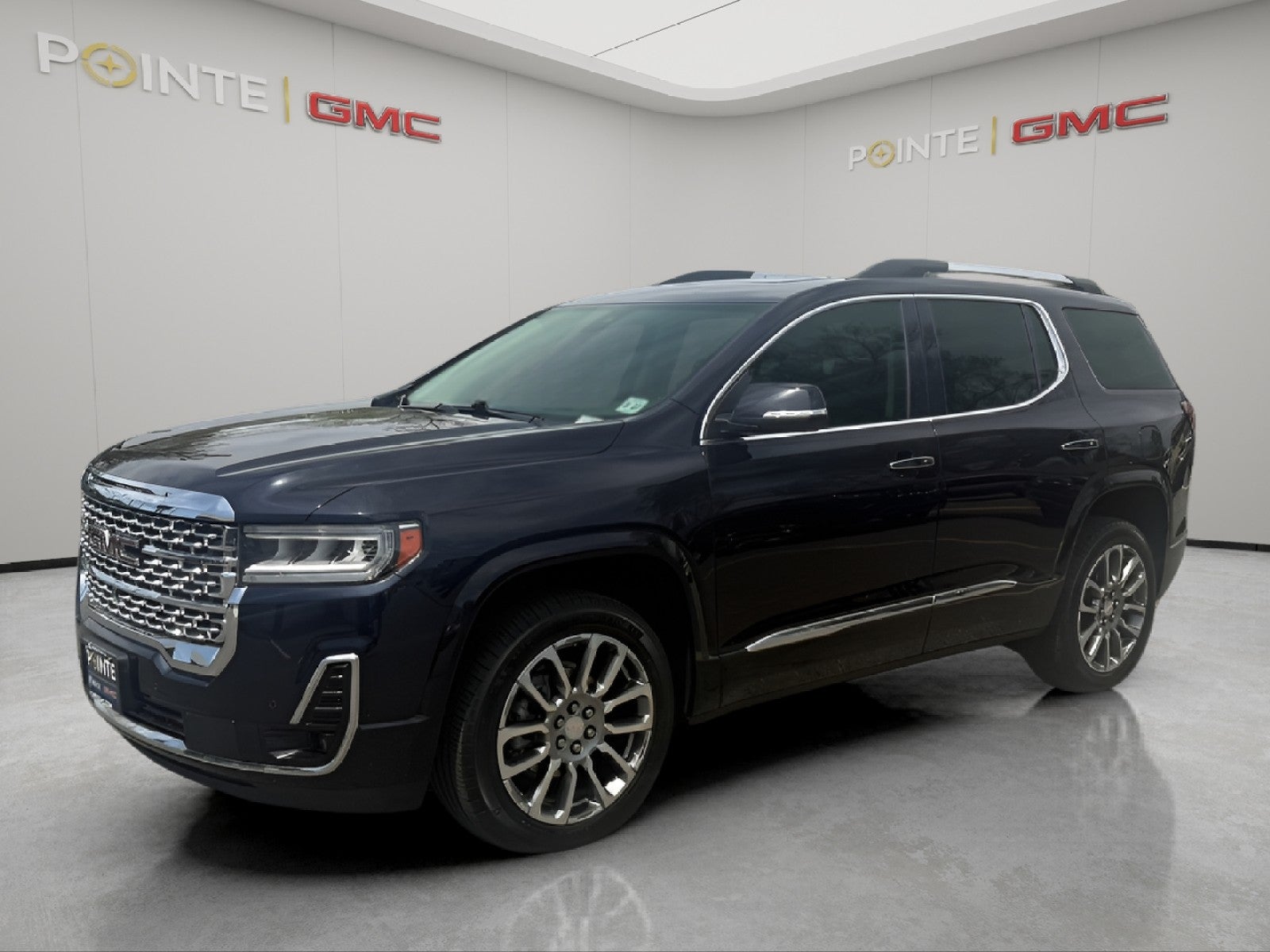 2022 GMC Acadia Denali