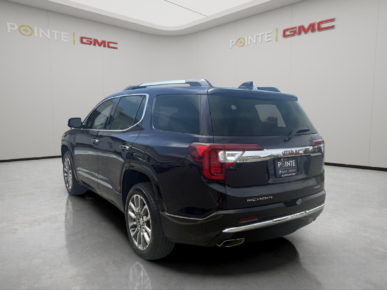 2022 GMC Acadia Denali