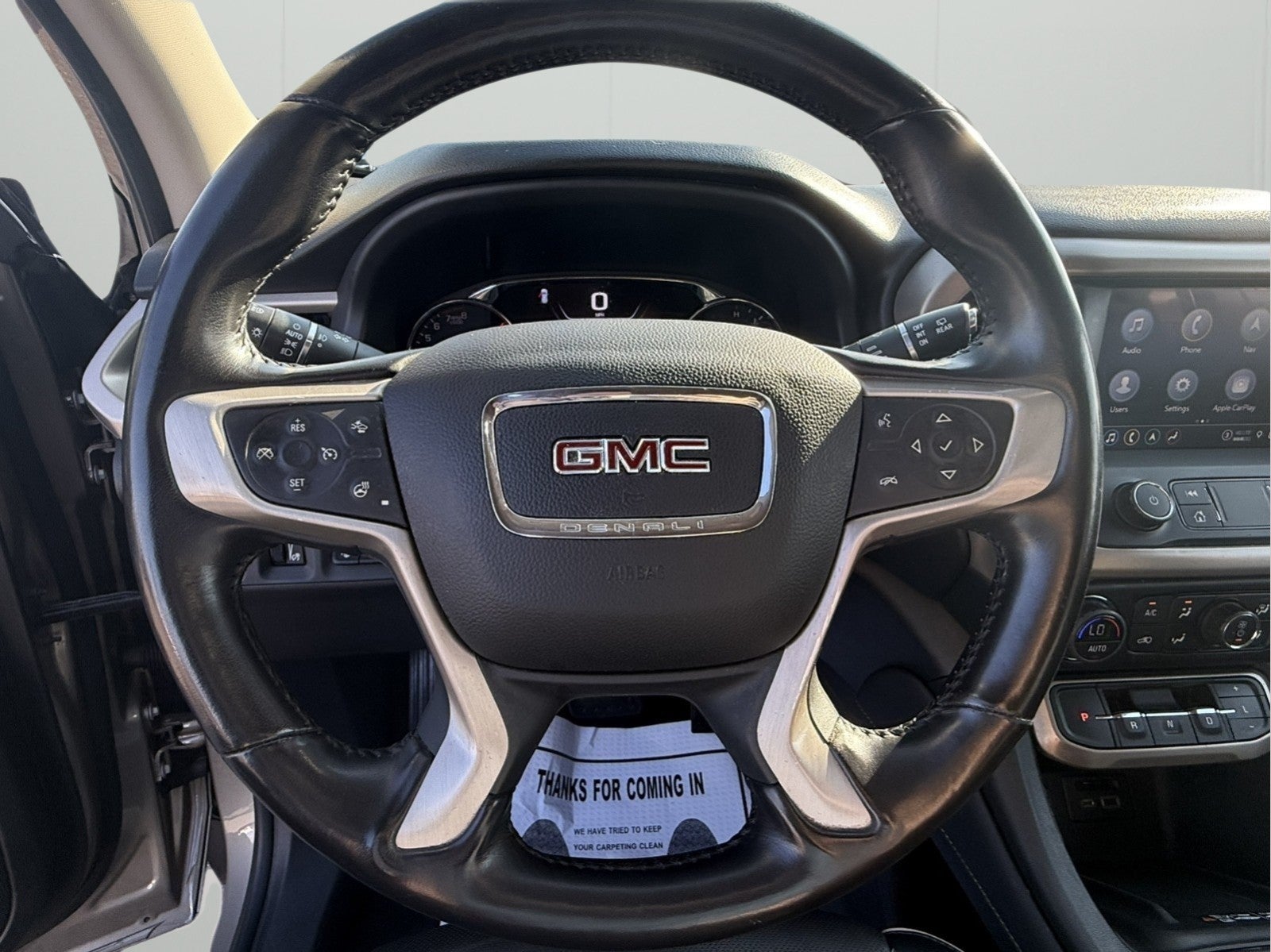 2022 GMC Acadia Denali