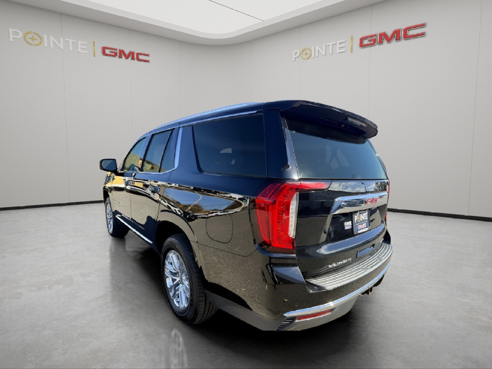 2021 GMC Yukon SLT