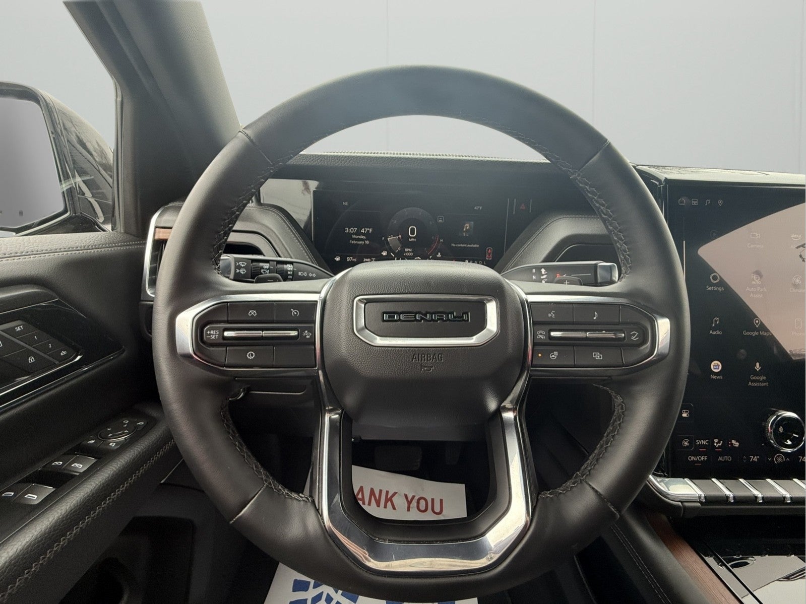 2025 GMC Yukon Denali