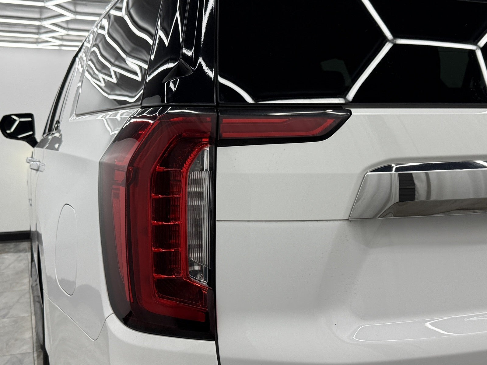 2024 GMC Yukon XL SLT