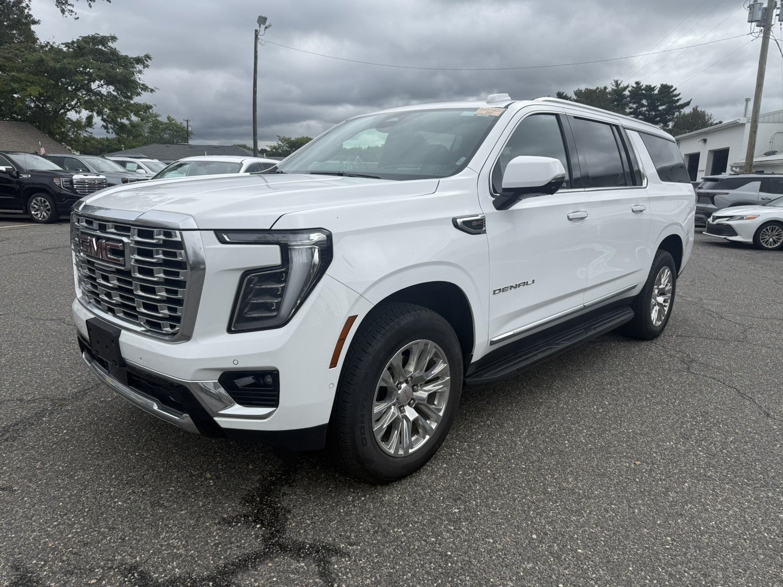 2025 GMC Yukon XL Denali
