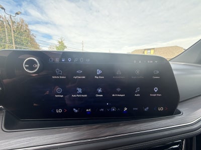2025 Chevrolet Suburban Z71