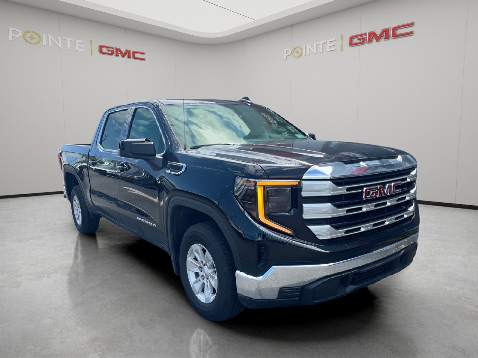 2024 GMC Sierra 2WD Crew Cab Short Box SLE's photo
