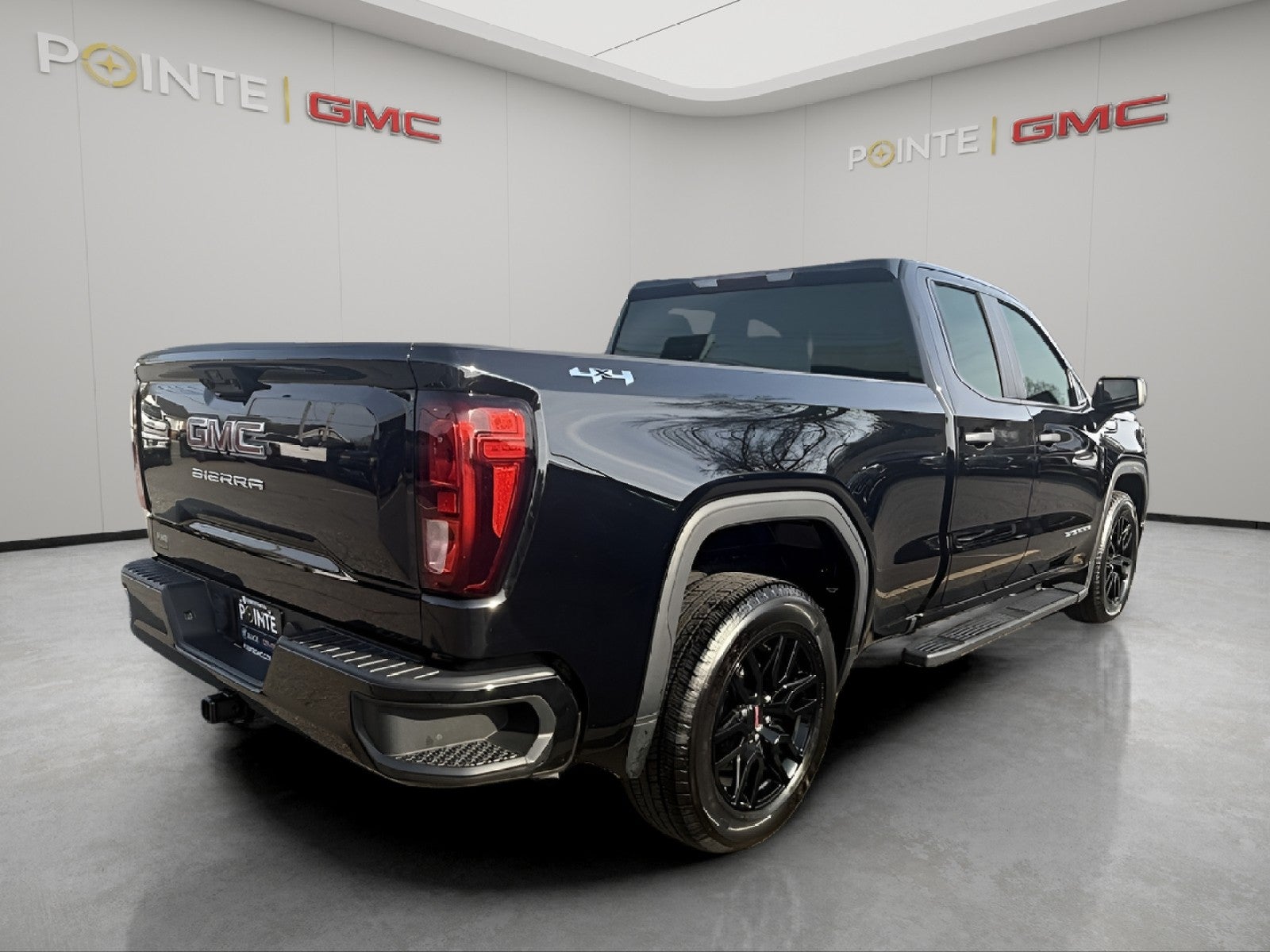2023 GMC Sierra 1500 Pro