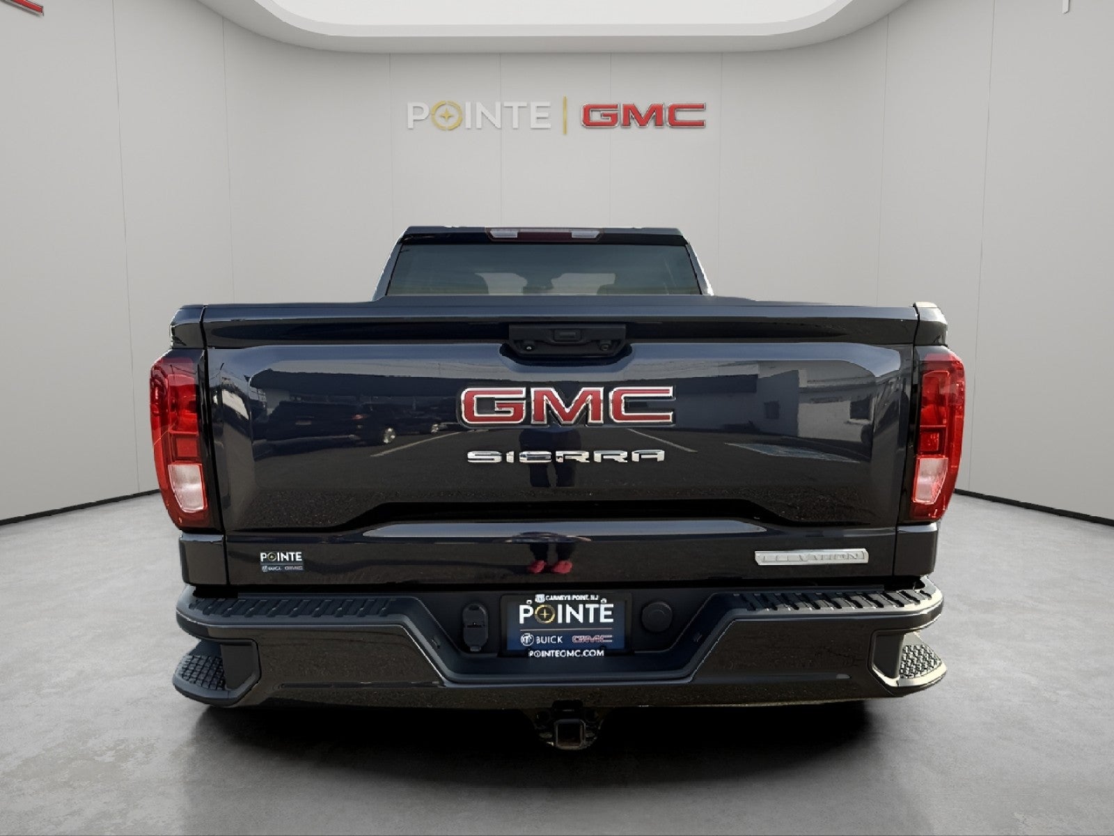 2023 GMC Sierra 1500 Elevation
