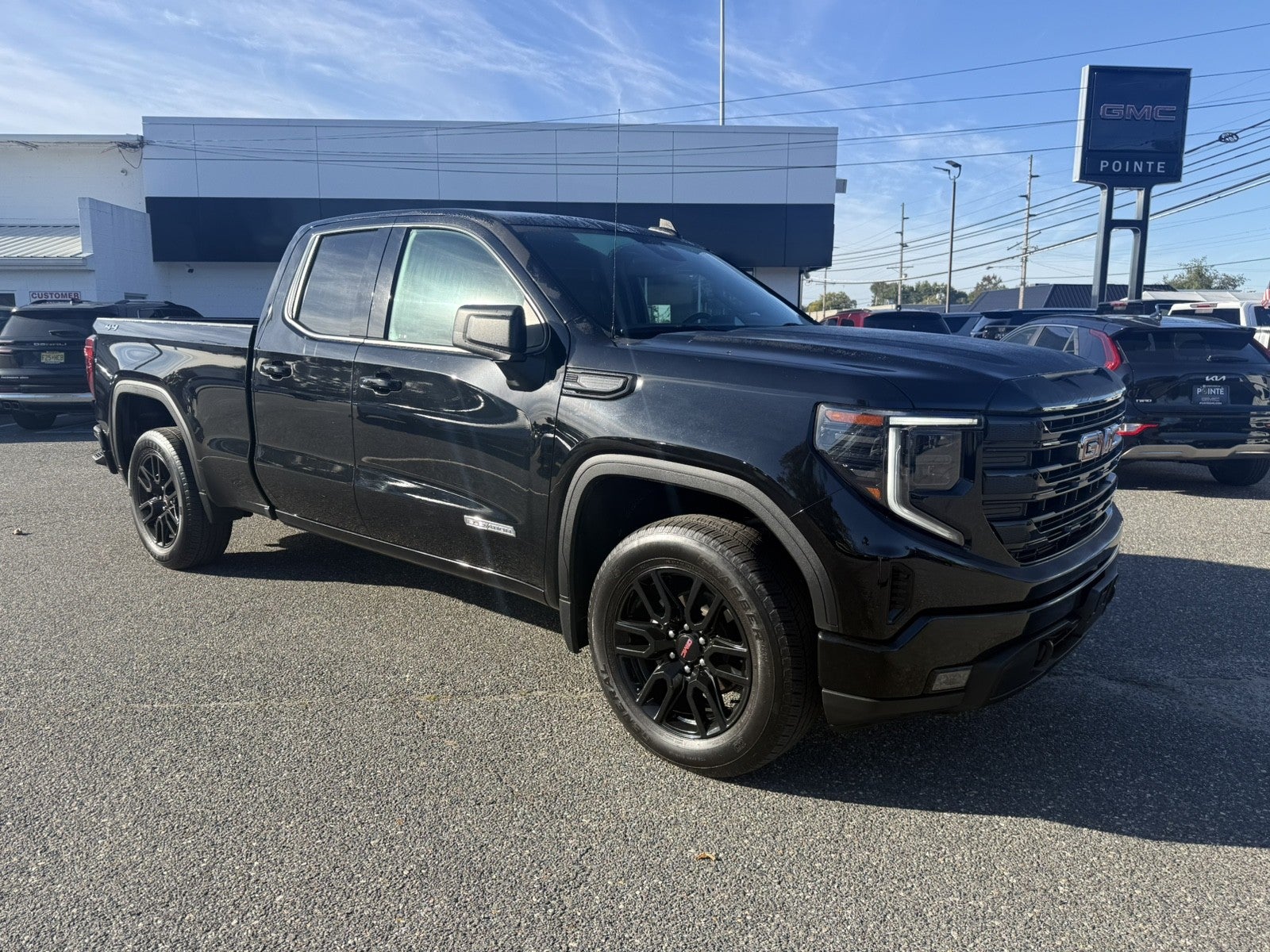 2023 GMC Sierra 1500 Elevation