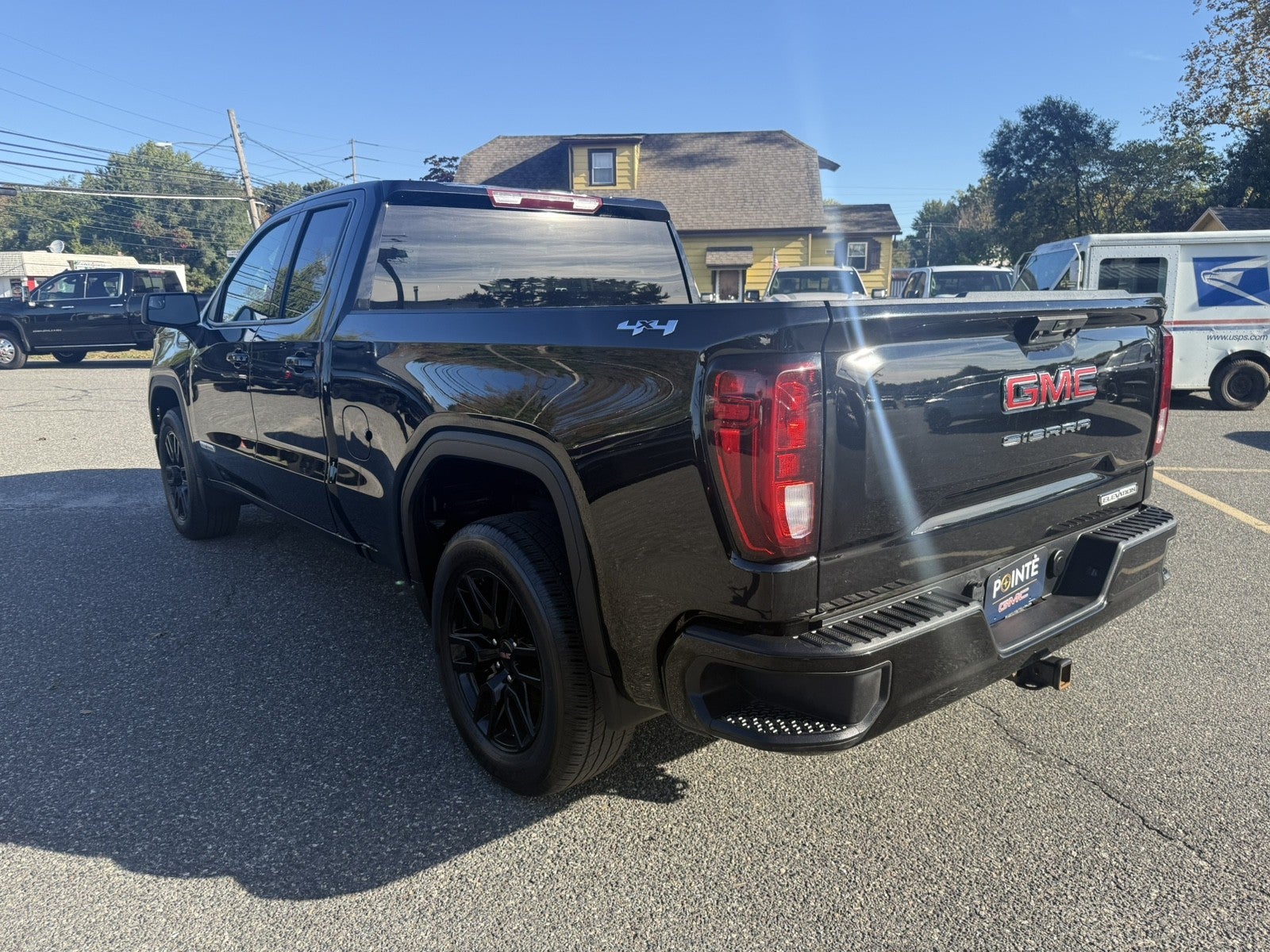 2023 GMC Sierra 1500 Elevation