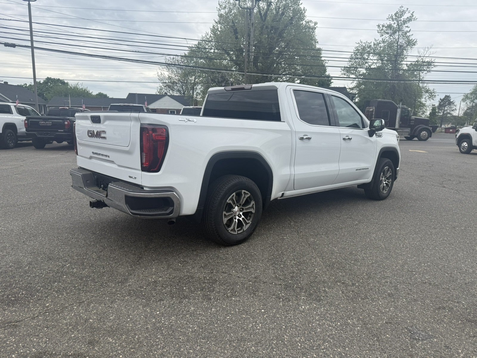 2026 GMC Sierra 1500 SLT