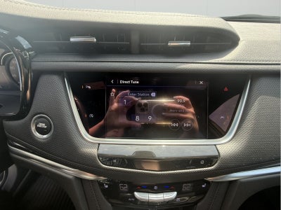 2025 Cadillac XT6 Luxury