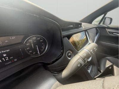 2025 Cadillac XT6 Luxury