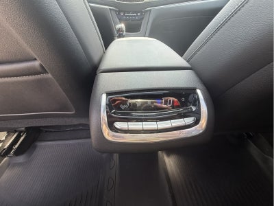 2025 Cadillac XT6 Luxury