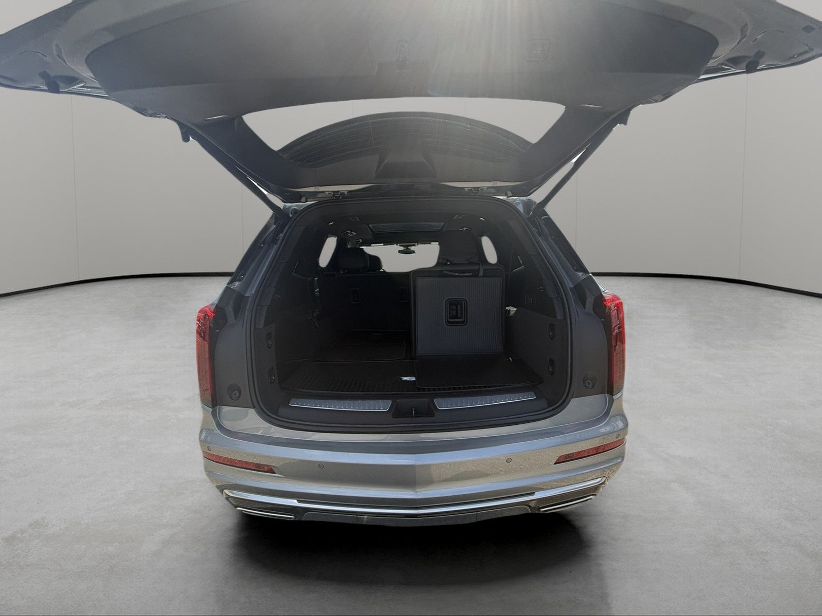 2025 Cadillac XT6 Luxury