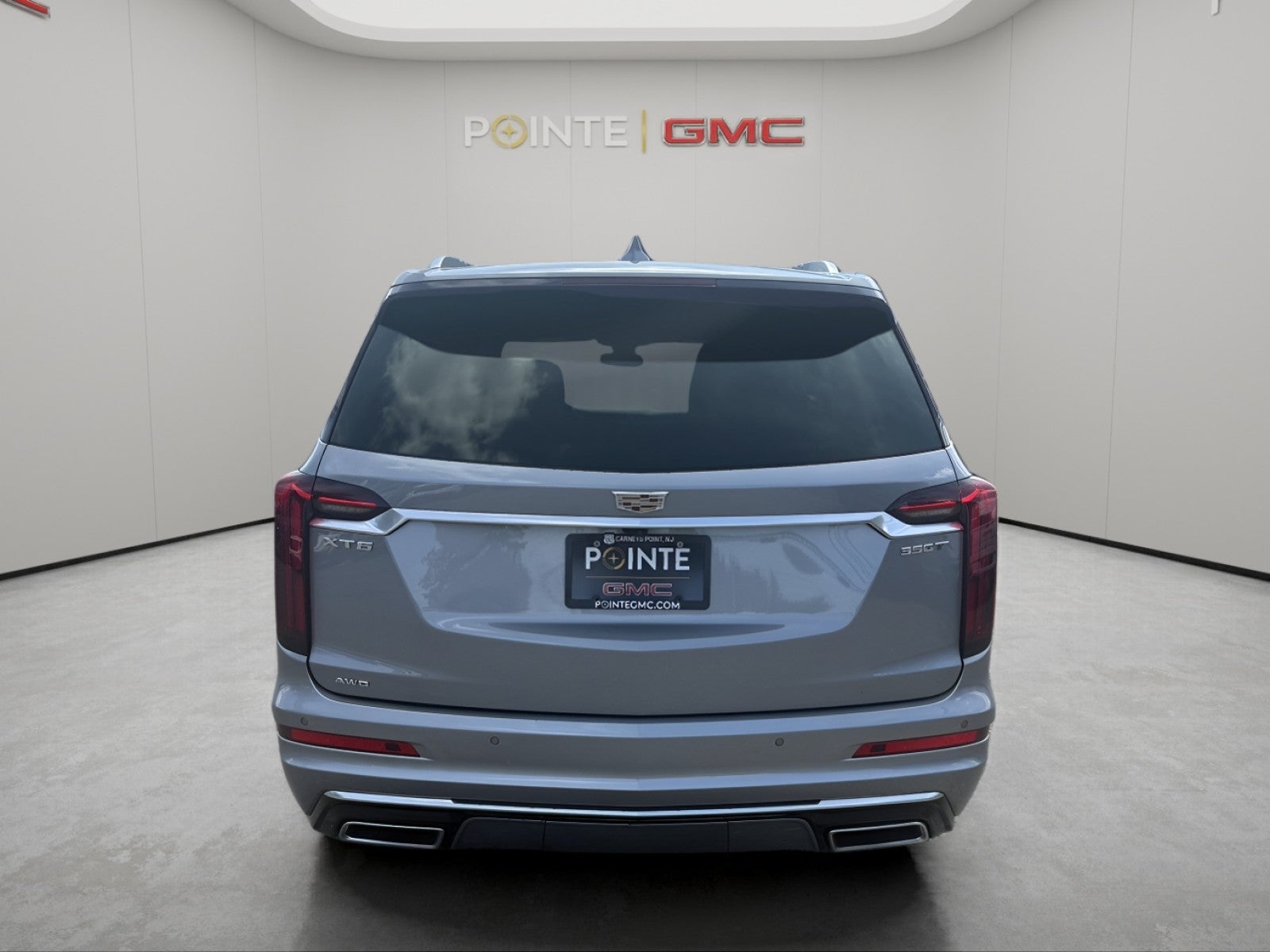 2025 Cadillac XT6 Luxury