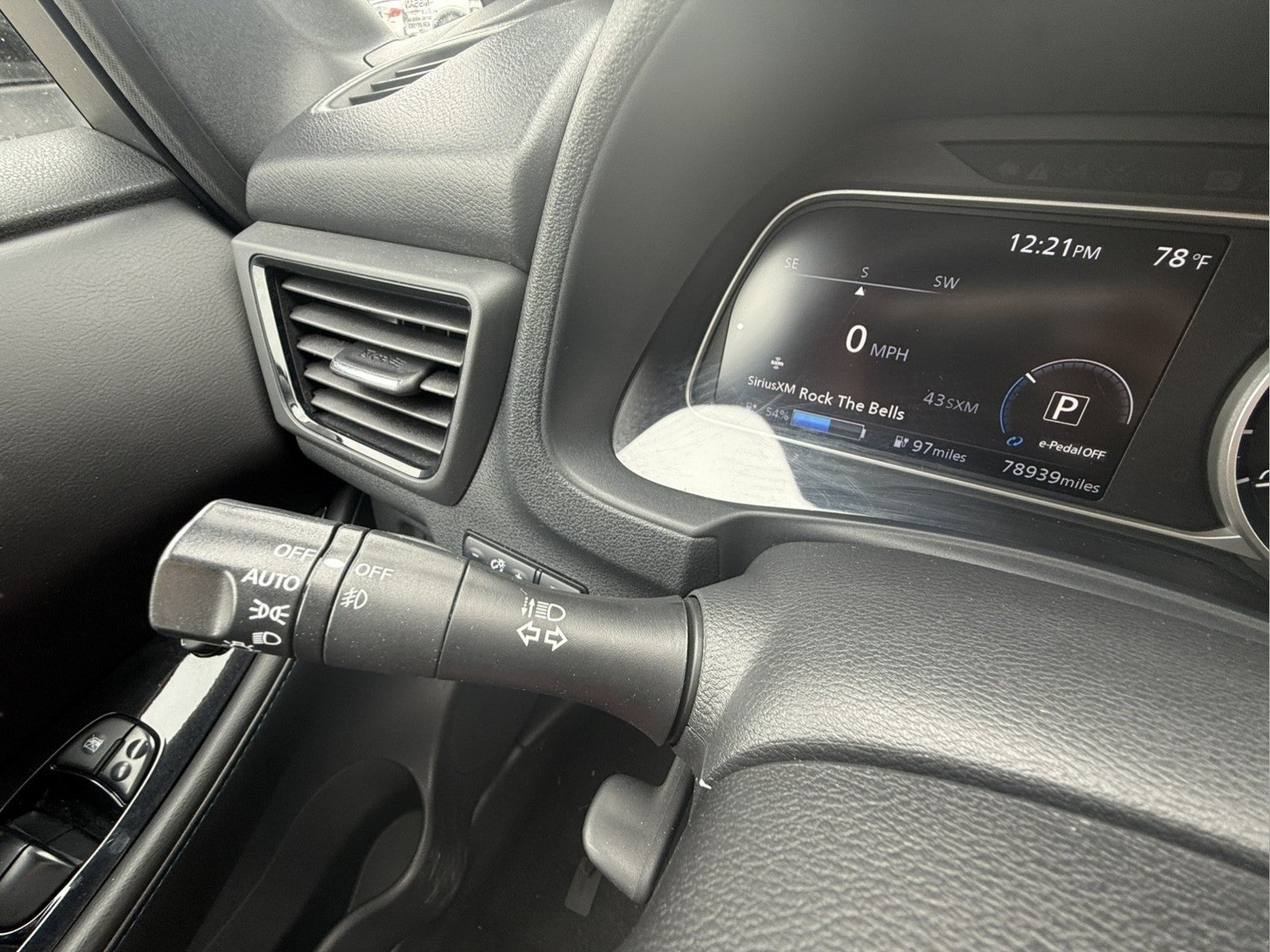 2020 Nissan LEAF SL PLUS