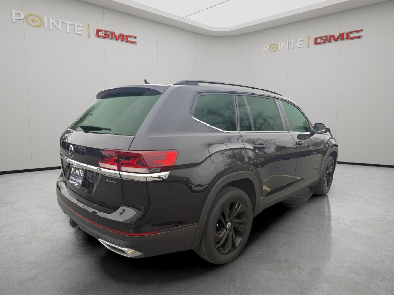 2023 Volkswagen Atlas 3.6L V6 SE w/Technology