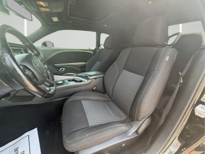 2022 Dodge Challenger SXT