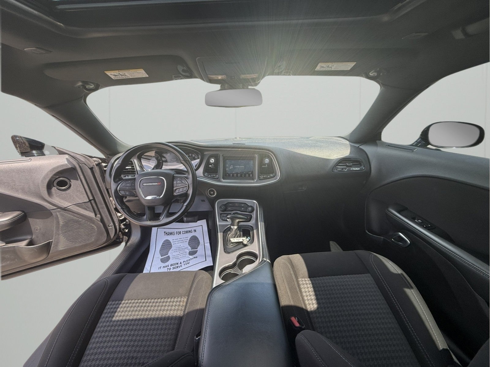 2022 Dodge Challenger SXT