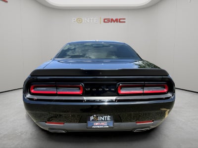 2022 Dodge Challenger SXT
