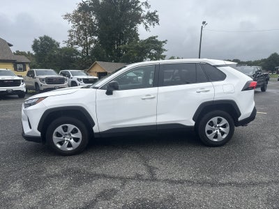 2025 Toyota RAV4 LE